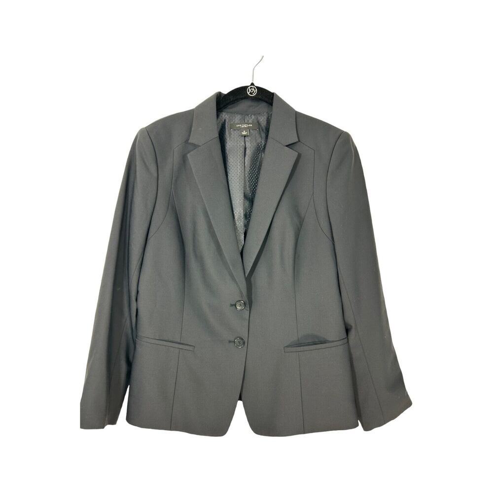 Ann Taylor Blazer Size 8 Black Wool Blend Two Button Notch Long Sleeve Career